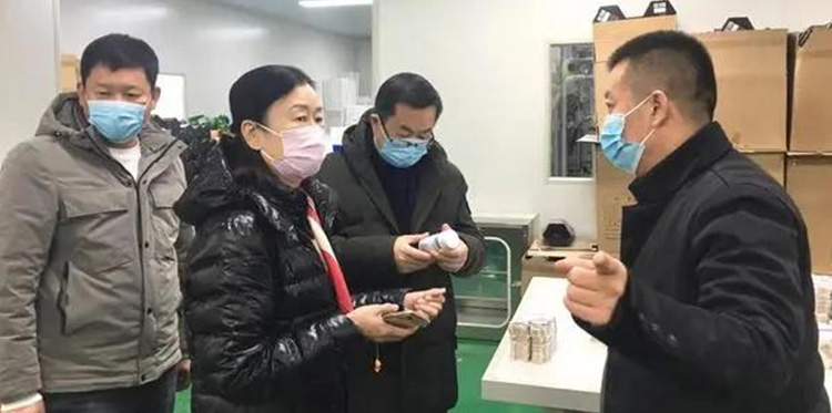 河南省營養(yǎng)保健協(xié)會調研組一行深入普惠天成考察調研